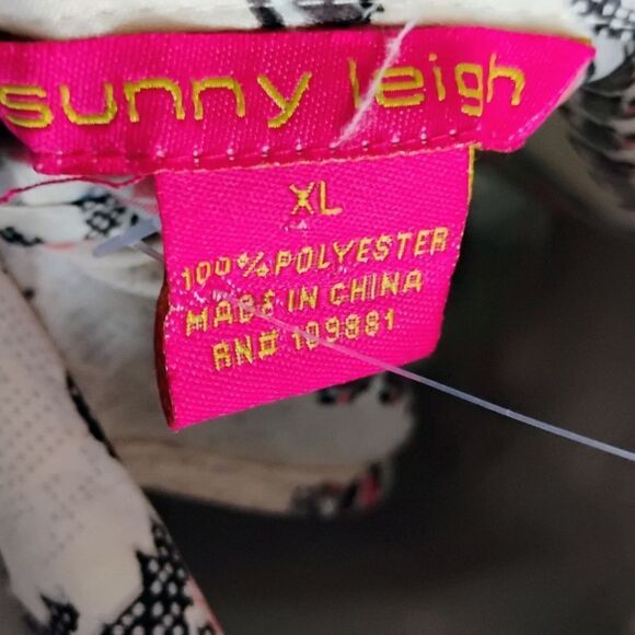 Gorgeous Sunny Leigh Necktie Detal Halter Top Size XL - Picture 8 of 16